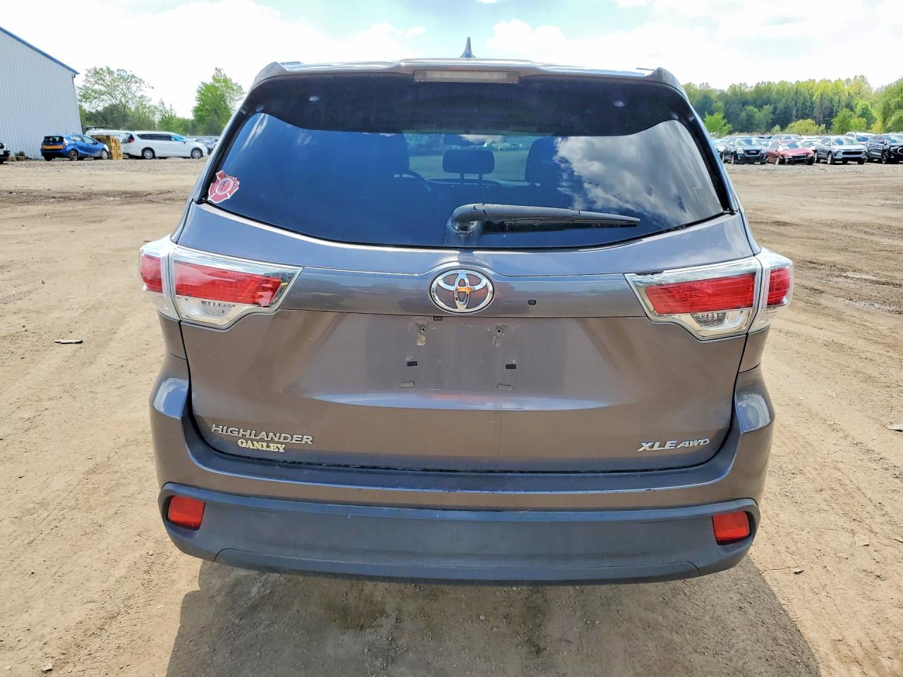 2016 TOYOTA HIGHLANDER