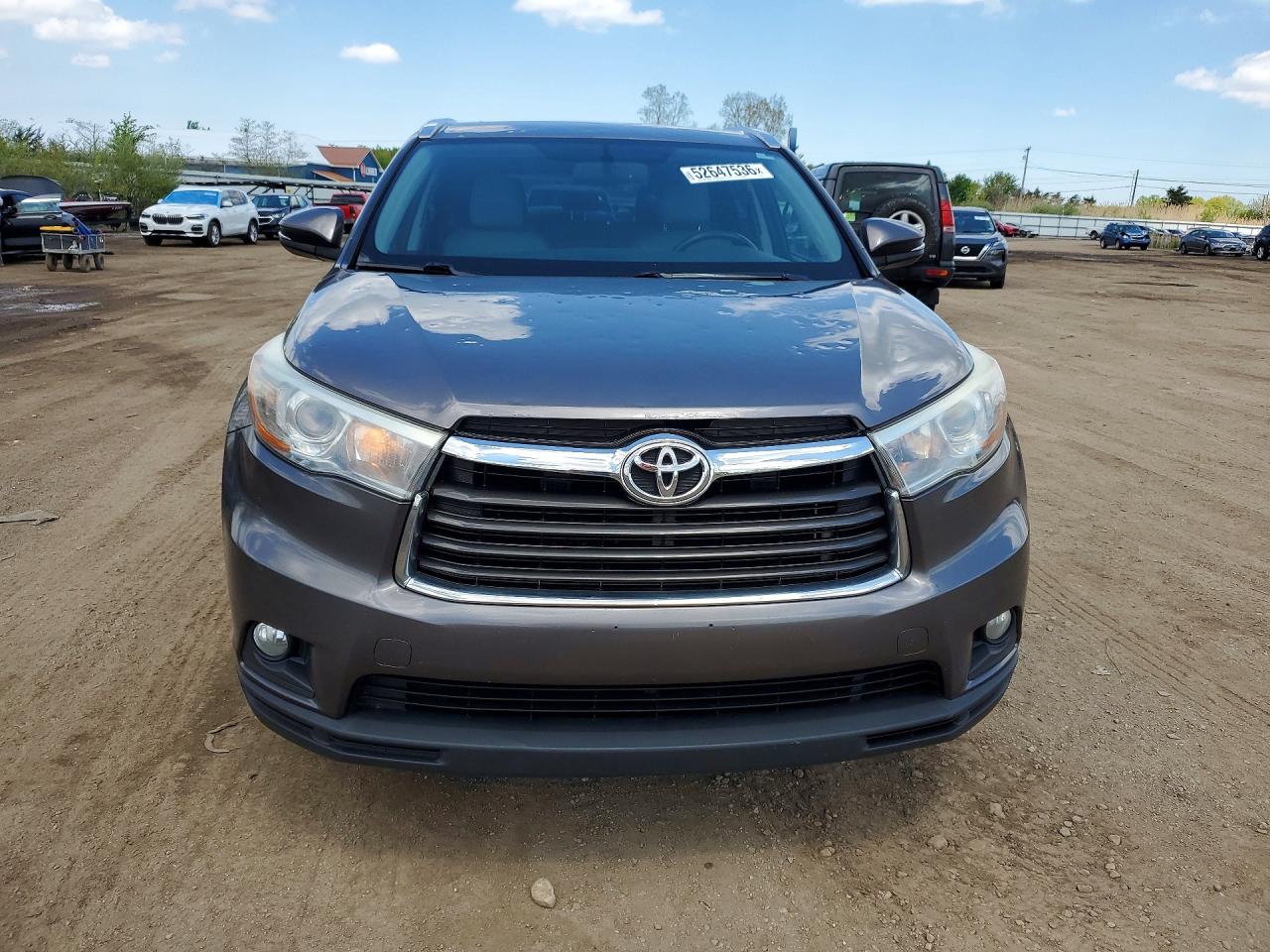 2016 TOYOTA HIGHLANDER