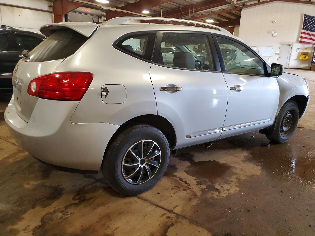 2014 NISSAN ROGUE