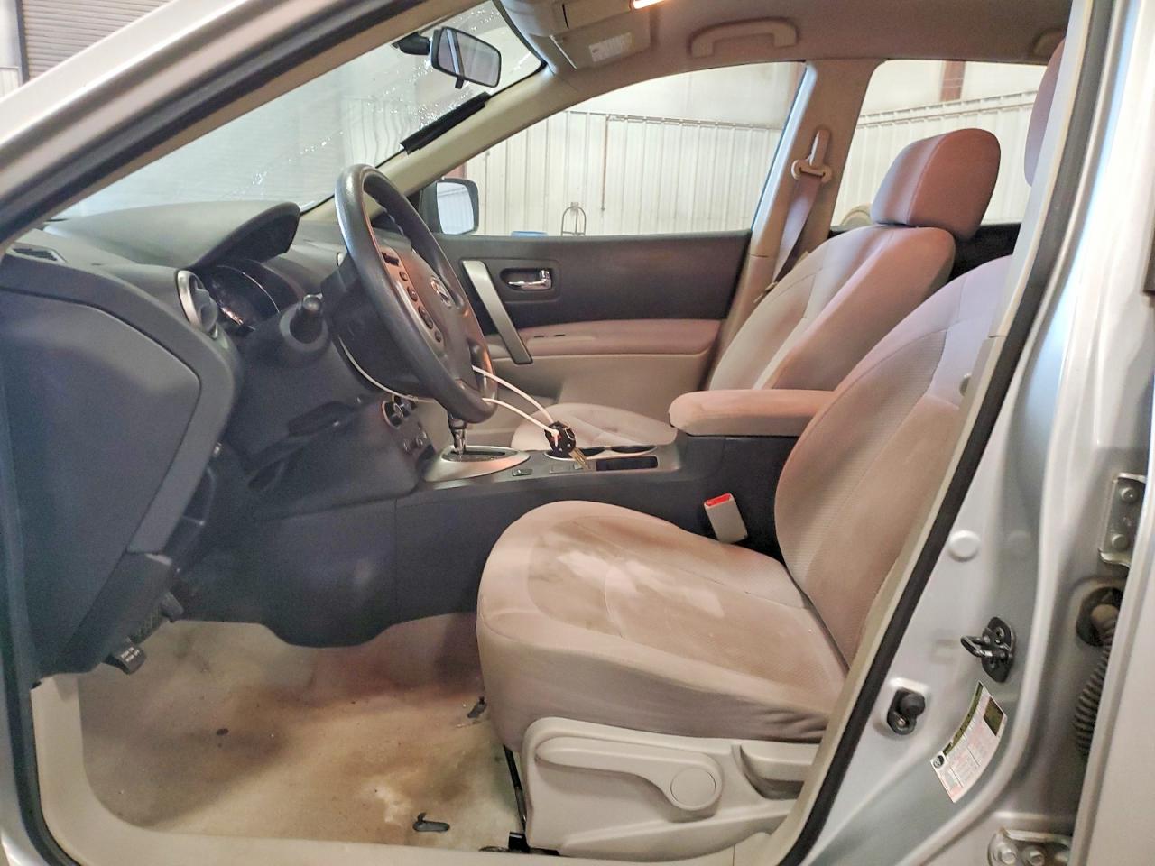 2014 NISSAN ROGUE
