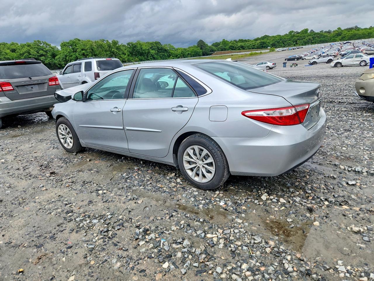 2015 TOYOTA CAMRY