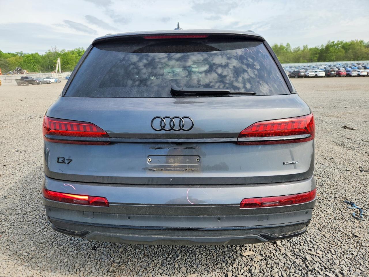 2023 AUDI Q7