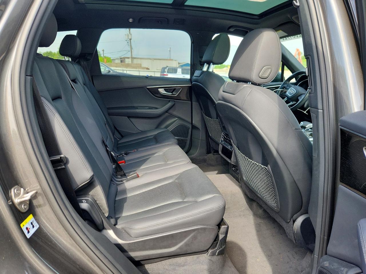 2023 AUDI Q7