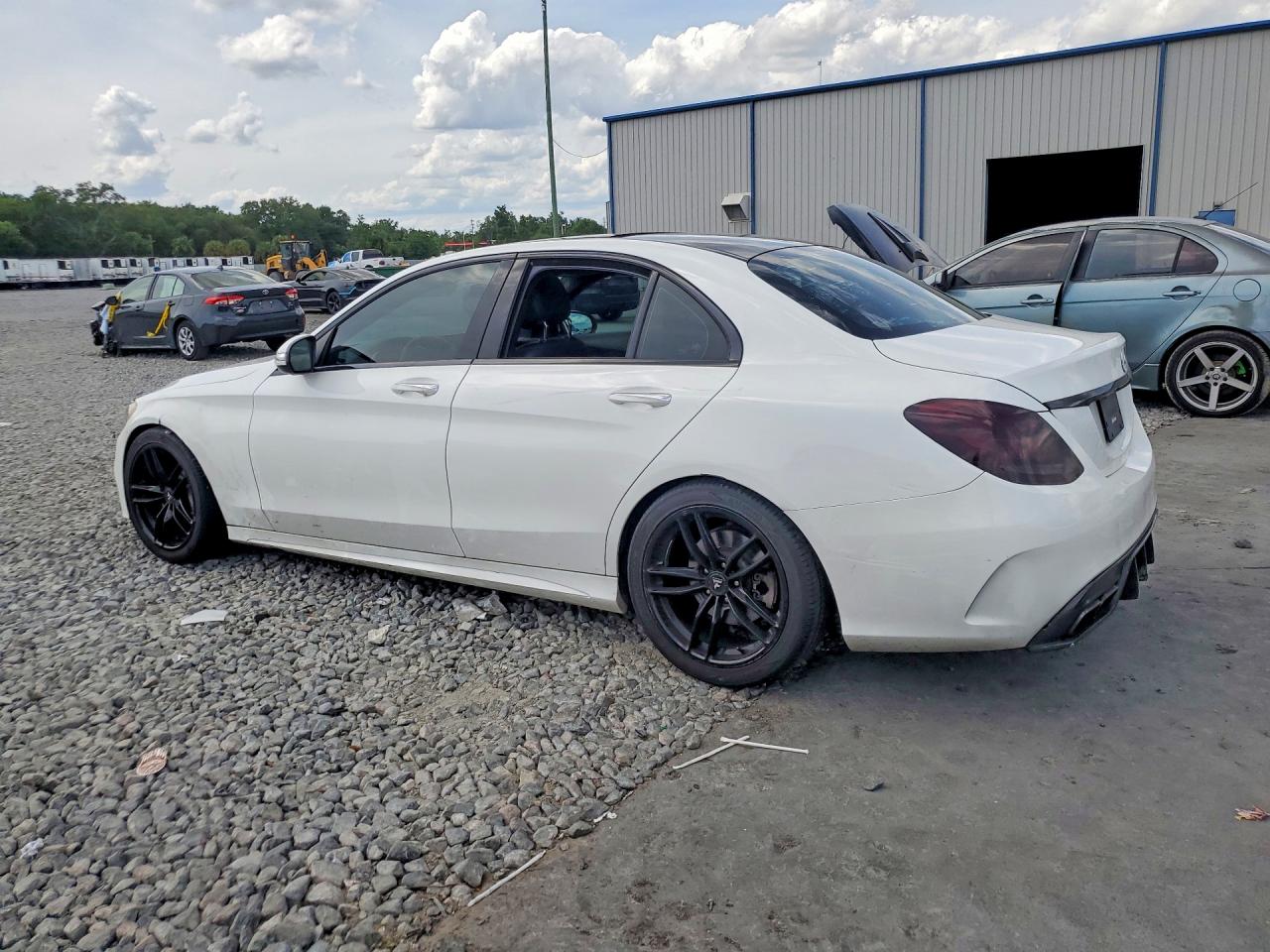 2015 MERCEDES-BENZ C-CLASS