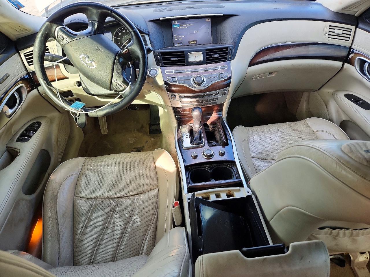 2011 INFINITI M37