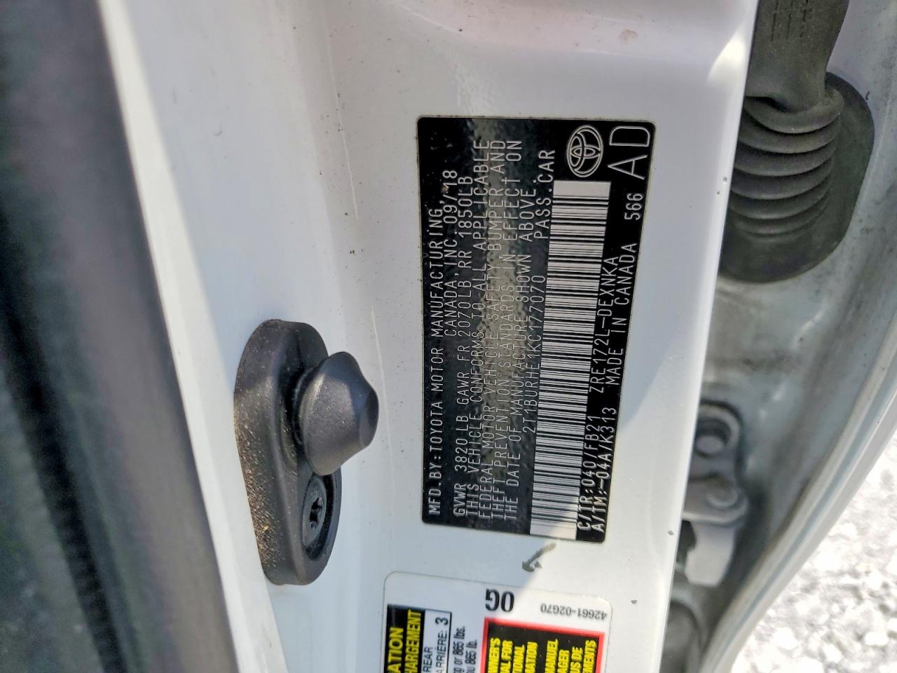 2019 TOYOTA COROLLA