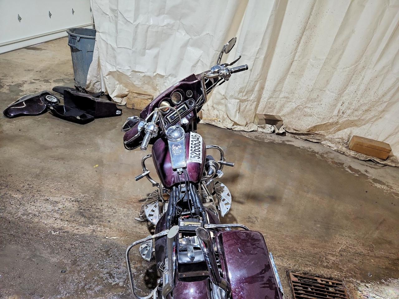 2005 HARLEY-DAVIDSON FL