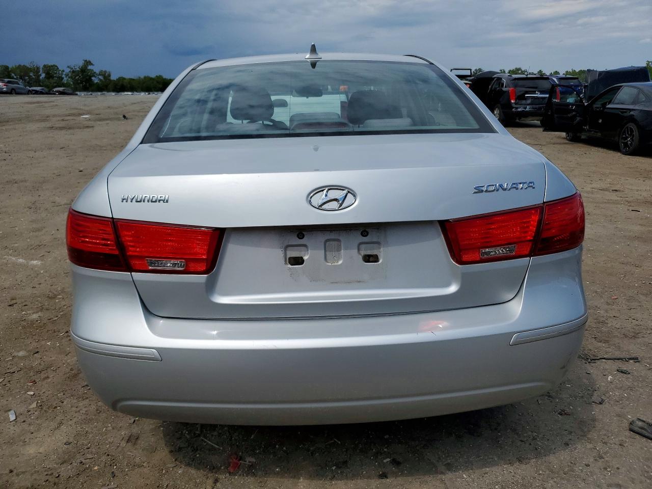 2010 HYUNDAI SONATA