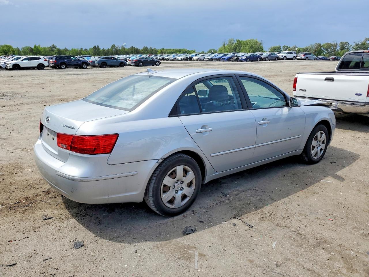 2010 HYUNDAI SONATA