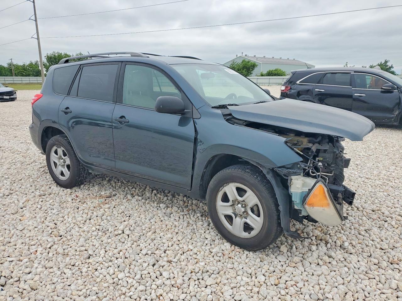 2011 TOYOTA RAV4