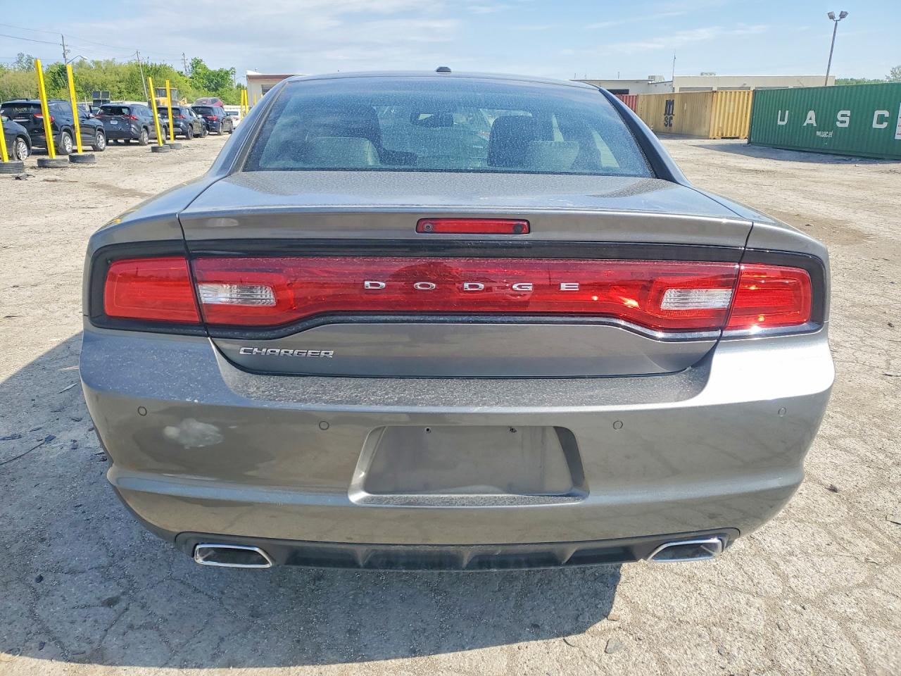 2011 DODGE CHARGER