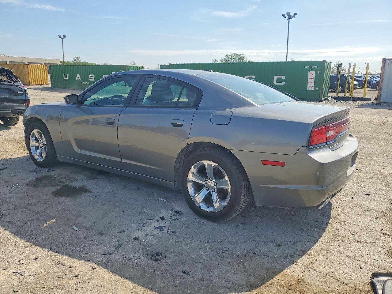 2011 DODGE CHARGER