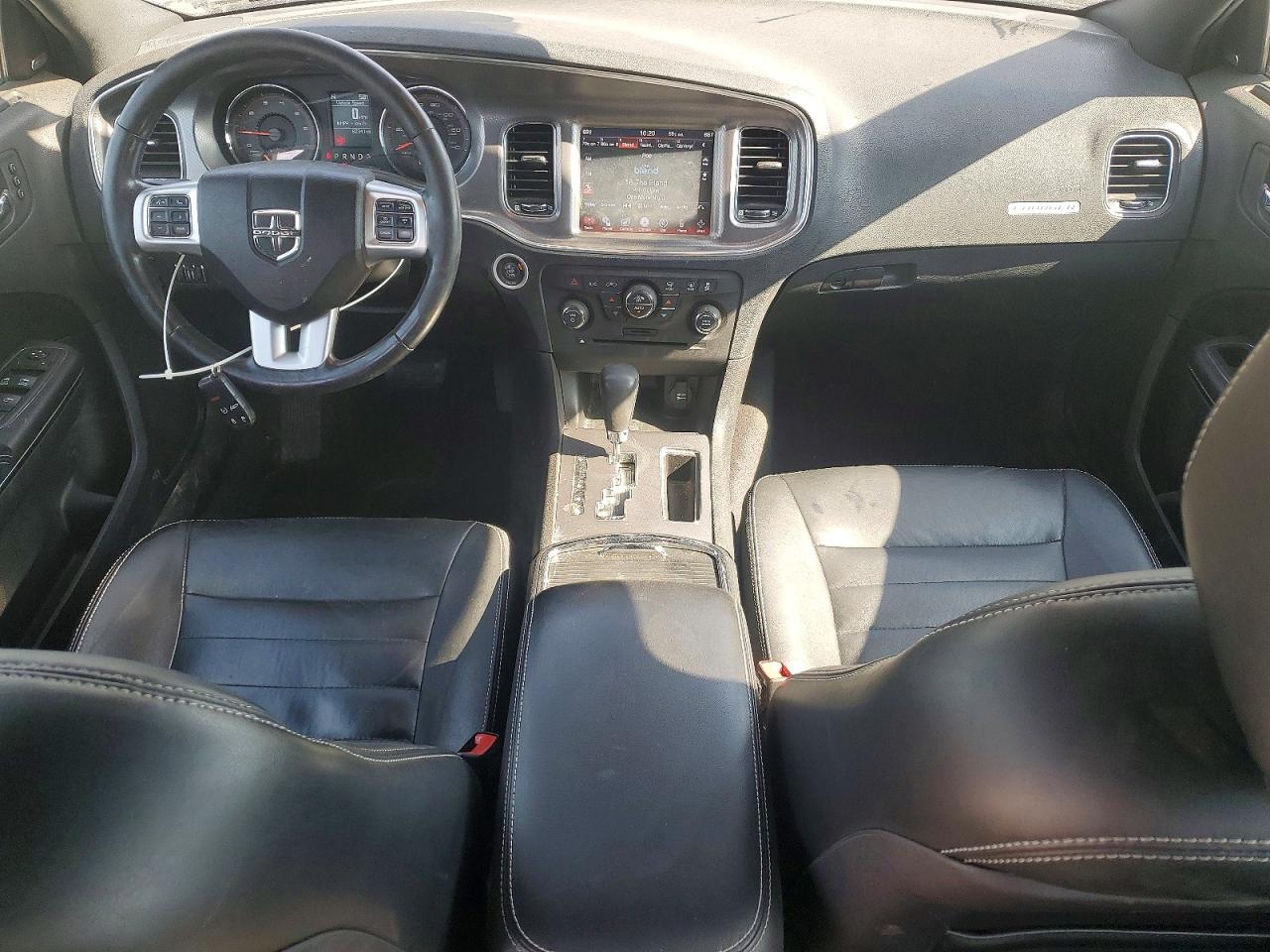 2011 DODGE CHARGER
