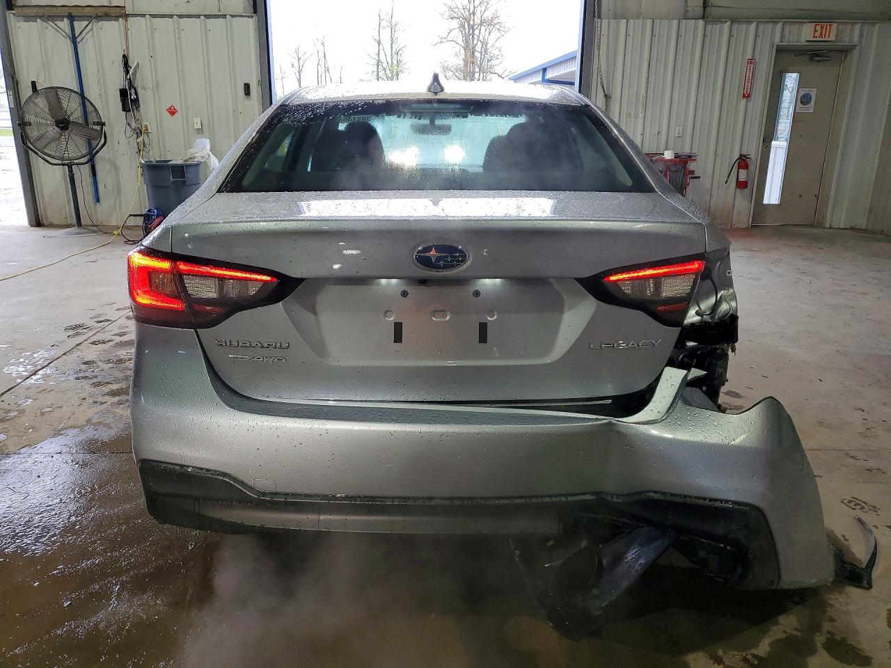 2025 SUBARU LEGACY