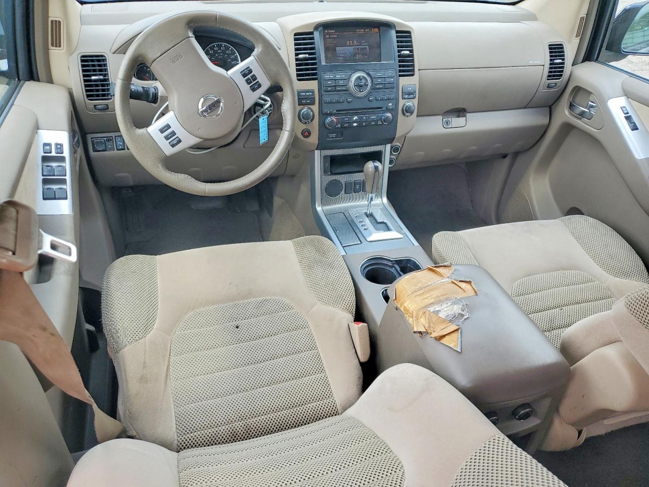 2011 NISSAN PATHFINDER