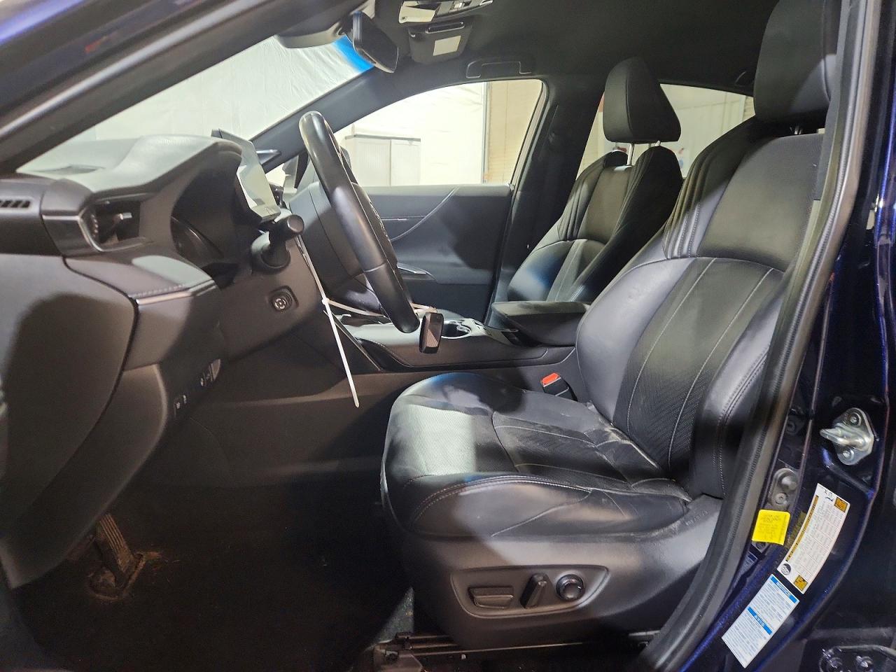 2021 TOYOTA VENZA