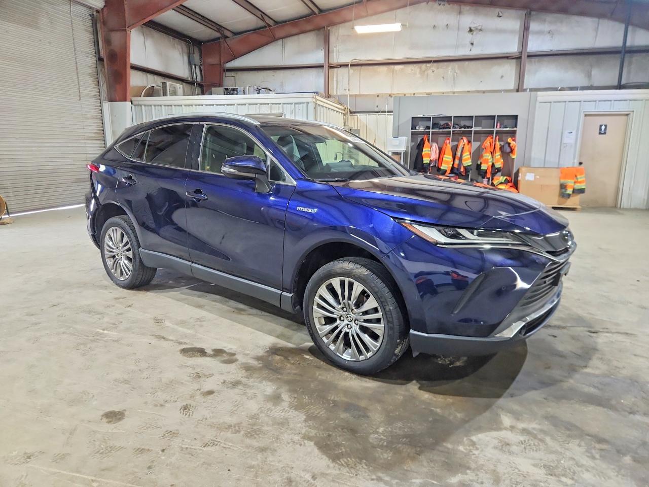 2021 TOYOTA VENZA