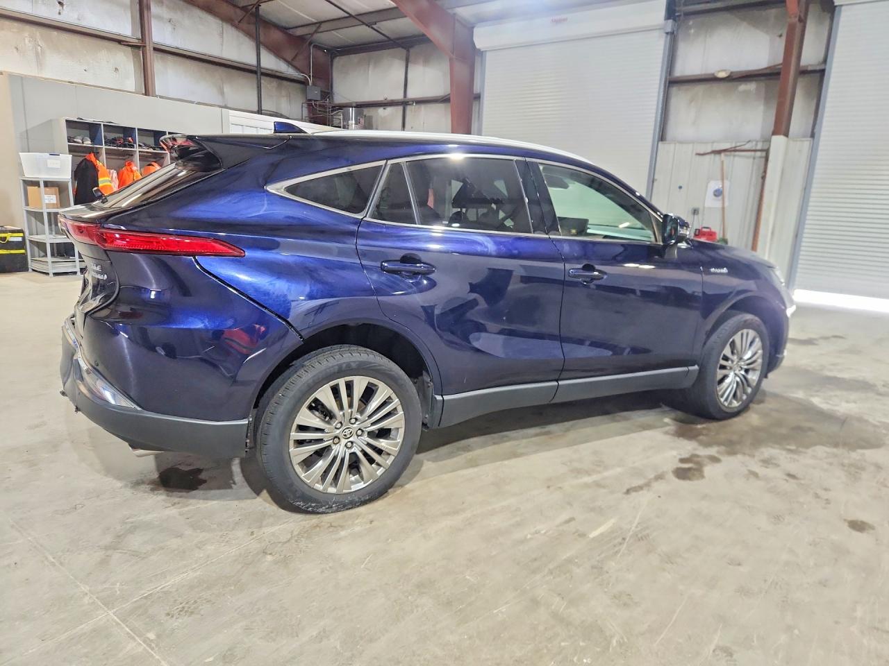 2021 TOYOTA VENZA