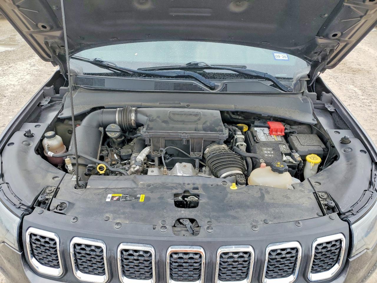 2023 JEEP COMPASS