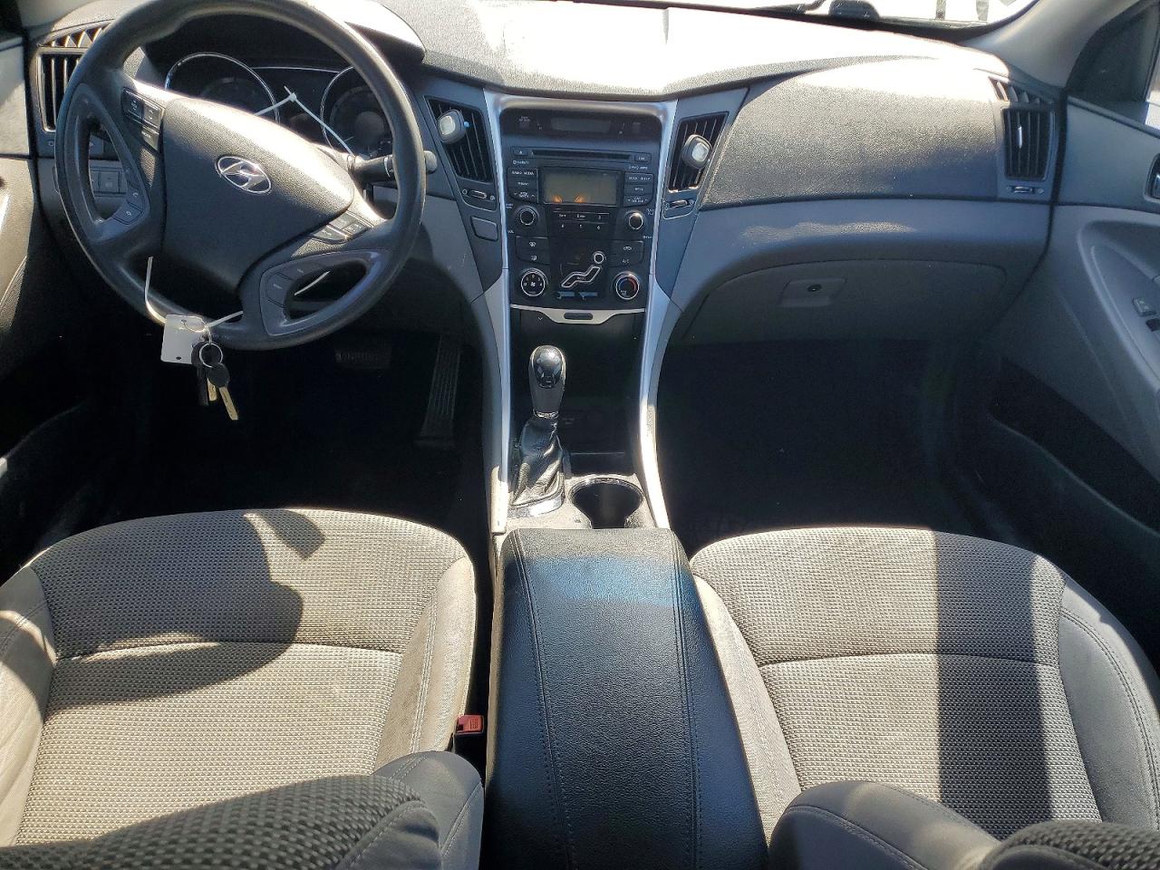 2013 HYUNDAI SONATA