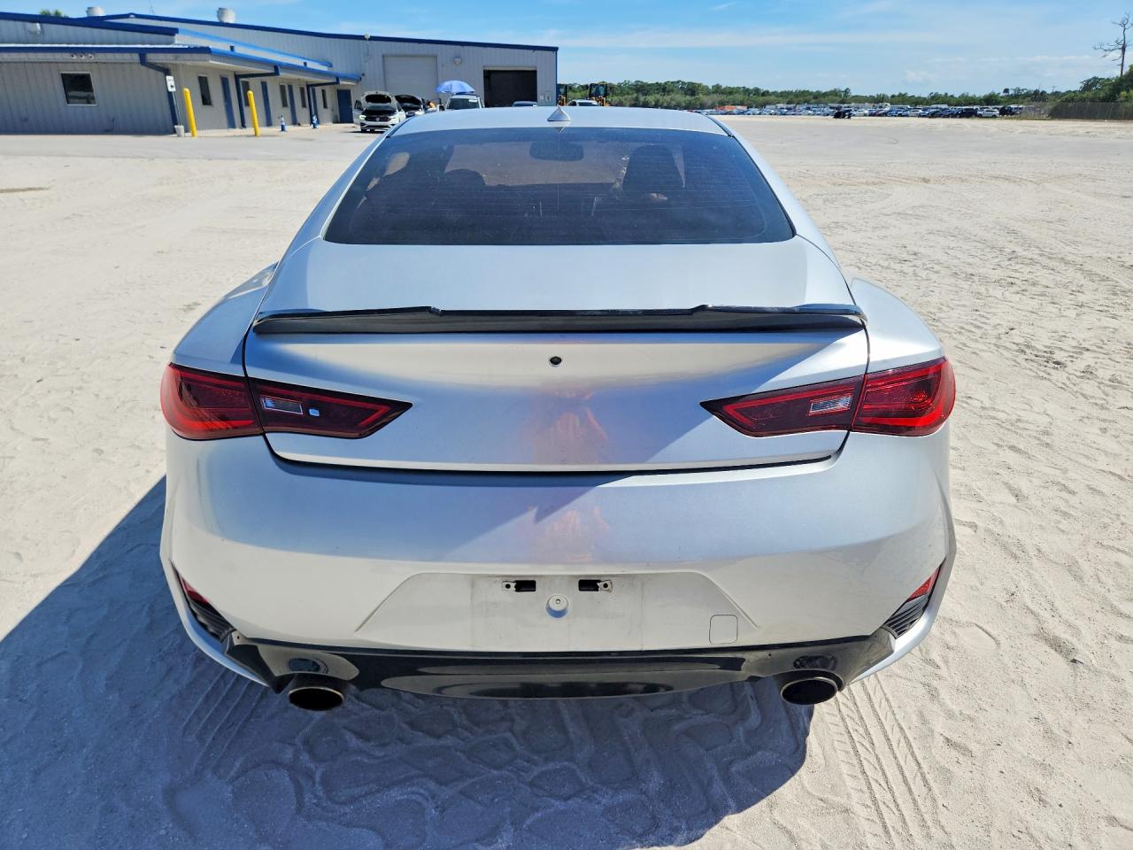 2017 INFINITI Q60
