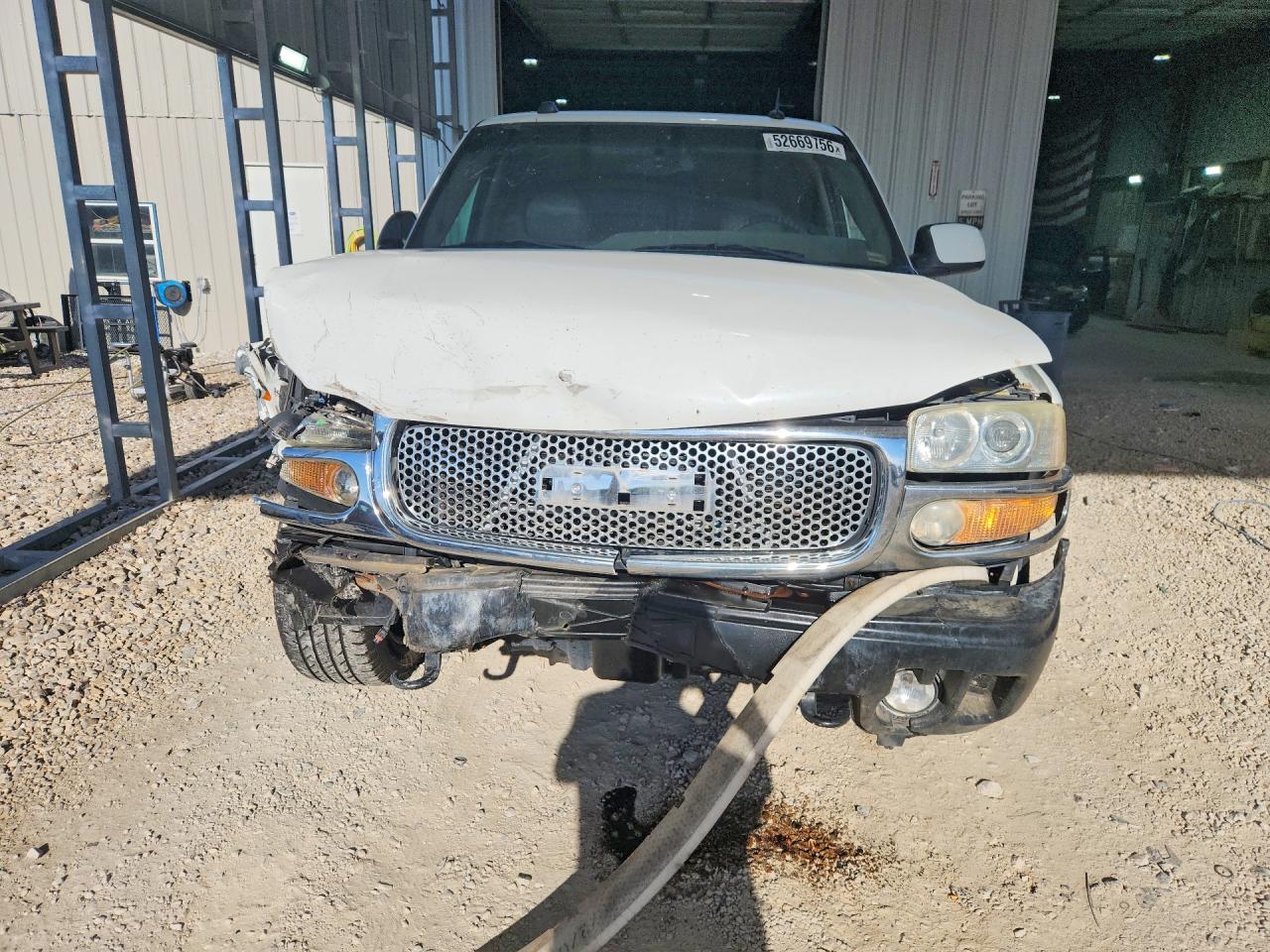 2005 GMC YUKON
