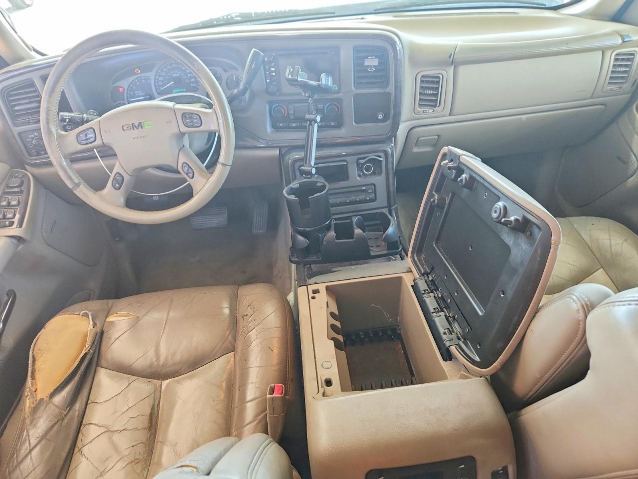 2005 GMC YUKON