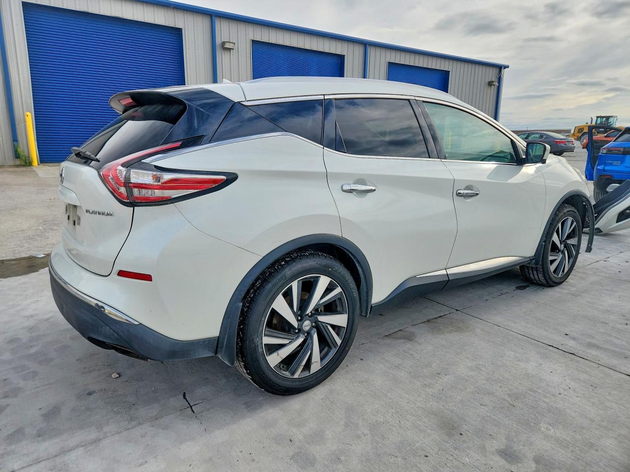 2015 NISSAN MURANO
