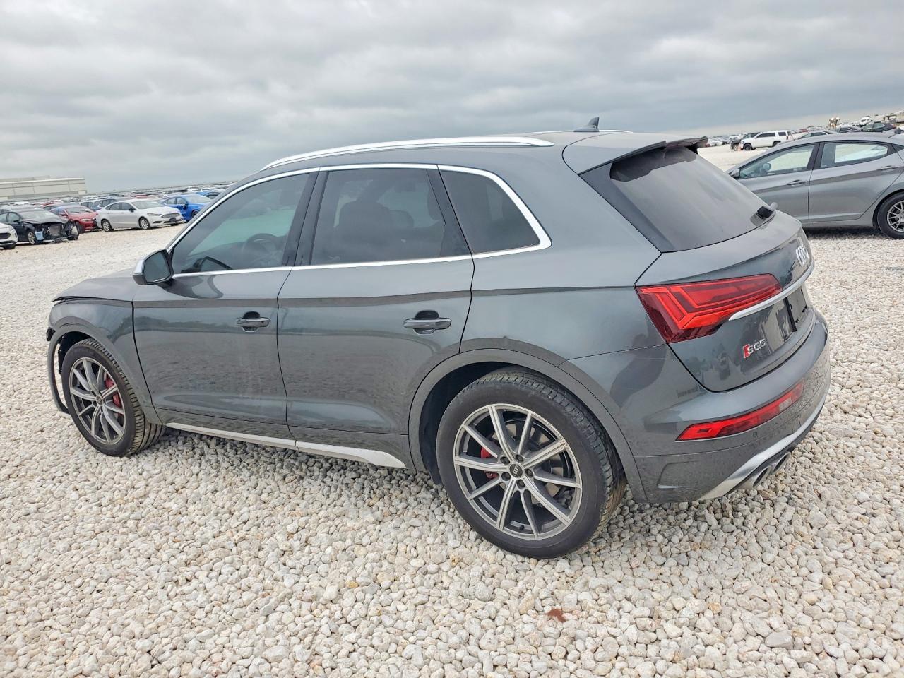 2021 AUDI SQ5