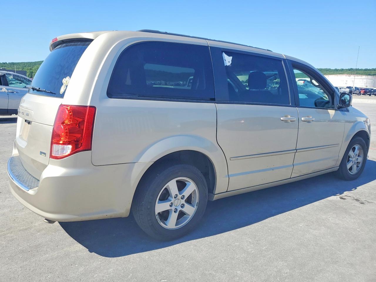 2013 DODGE CARAVAN