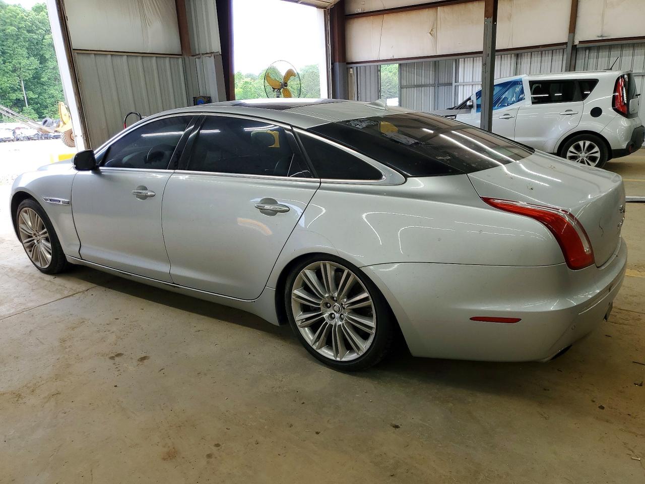 2013 JAGUAR XJ
