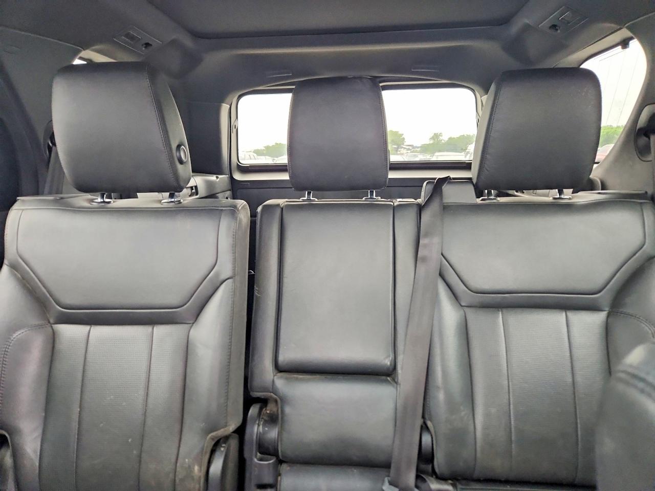 2019 LAND ROVER DISCOVERY