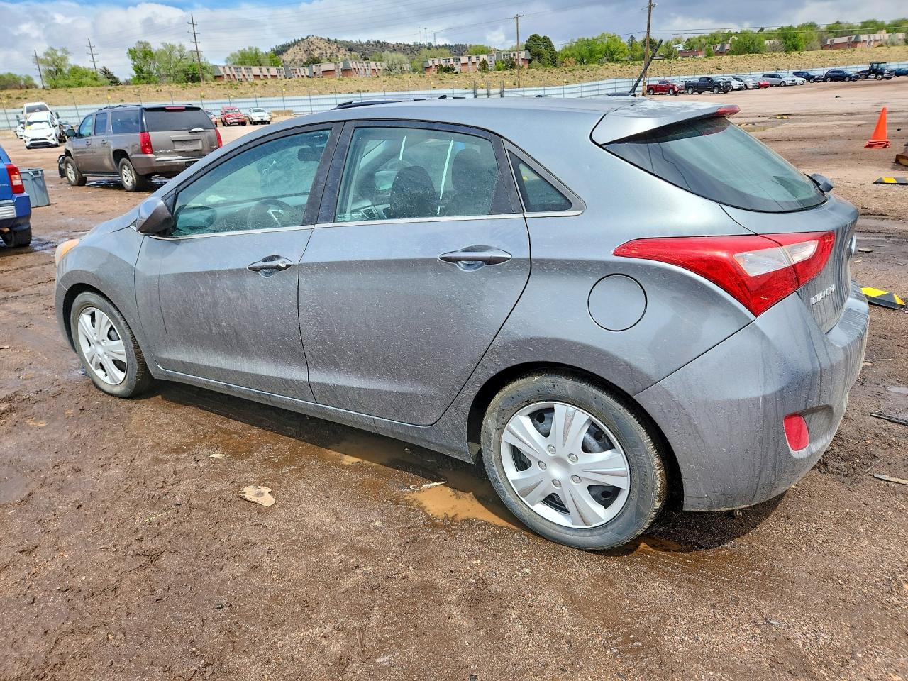 2017 HYUNDAI ELANTRA