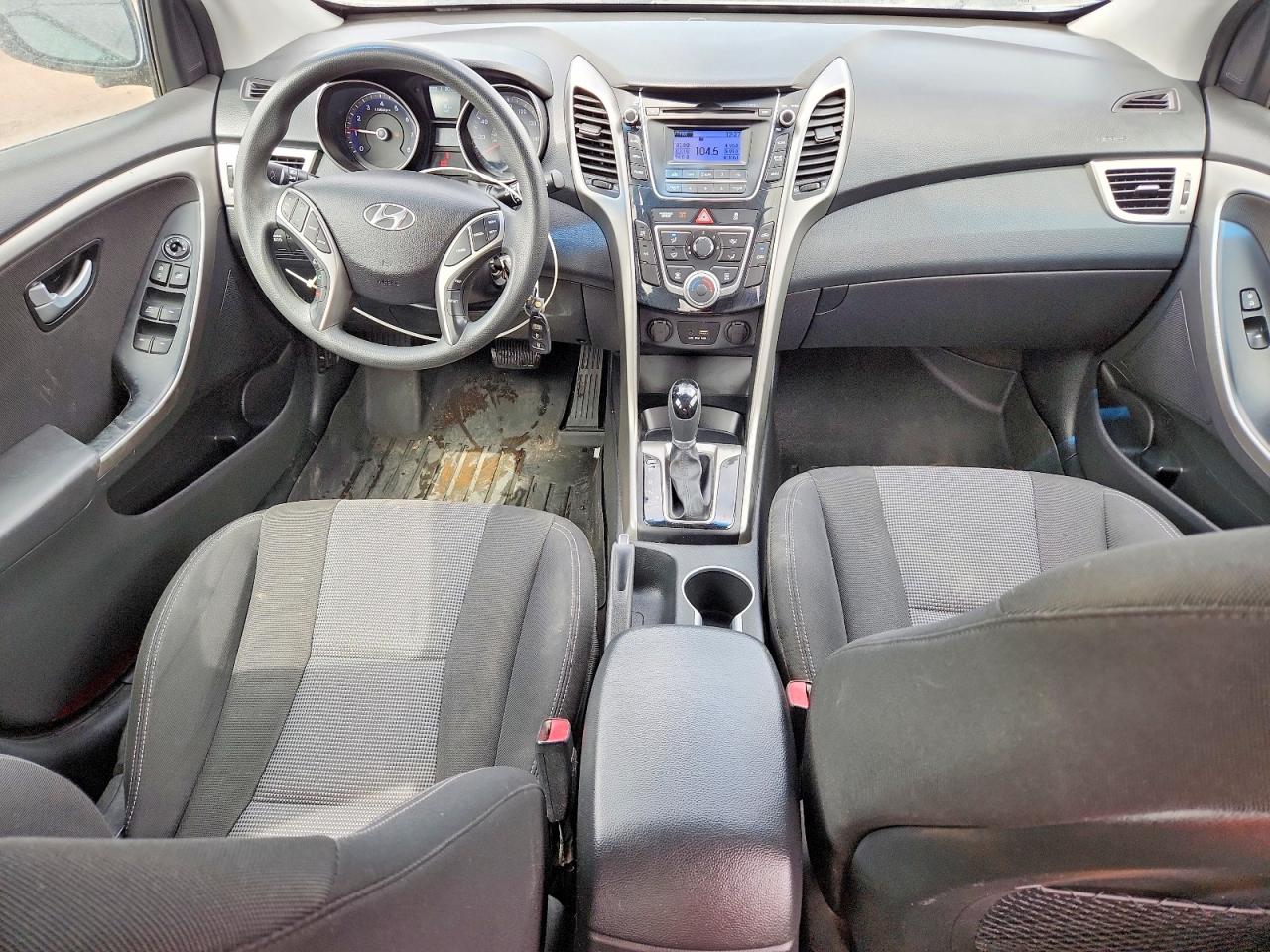 2017 HYUNDAI ELANTRA
