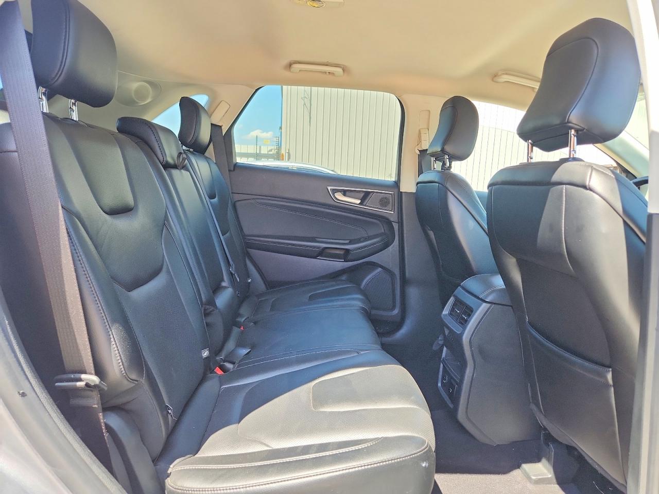 2022 FORD EDGE