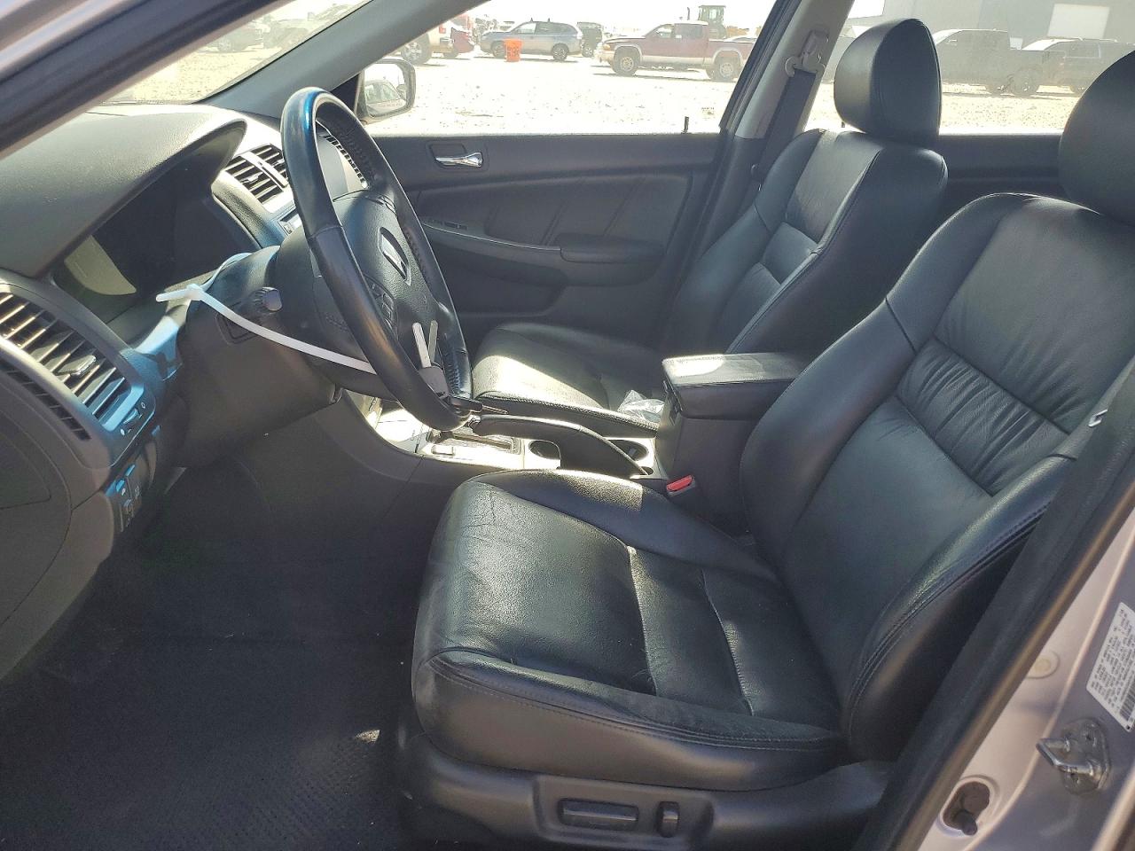2005 HONDA ACCORD