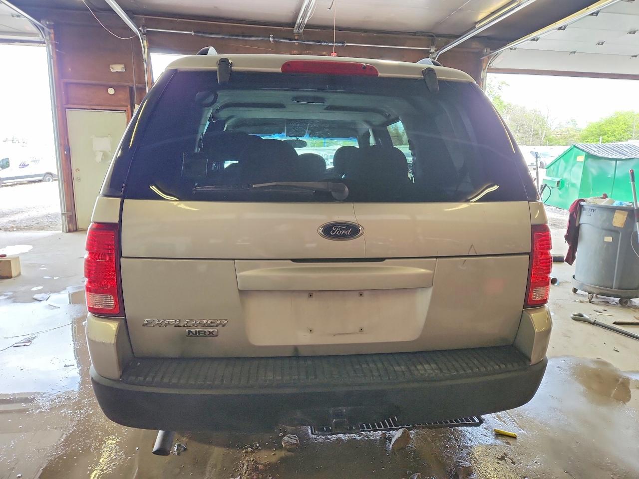 2004 FORD EXPLORER