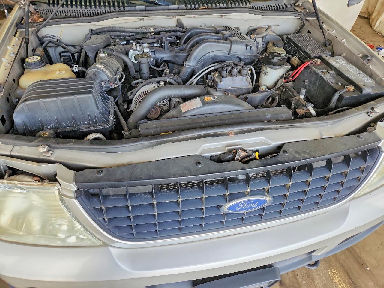 2004 FORD EXPLORER