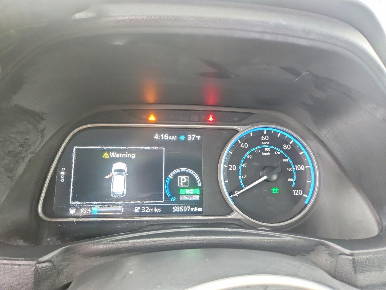 2020 NISSAN LEAF