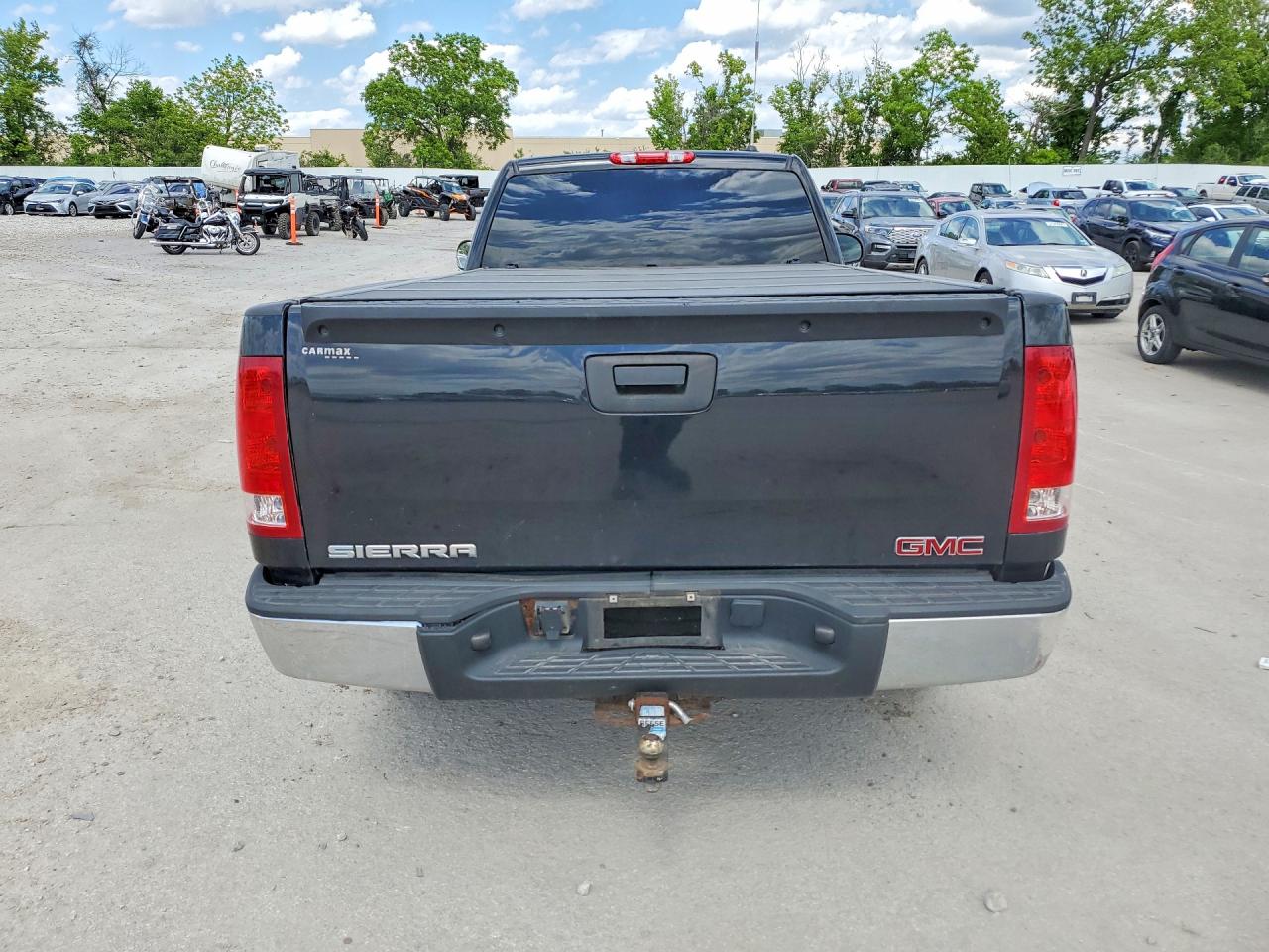 2010 GMC SIERRA