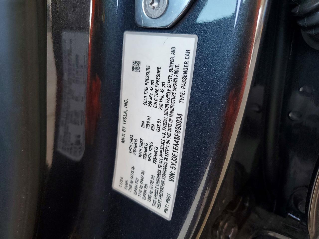 2025 TESLA MODEL 3