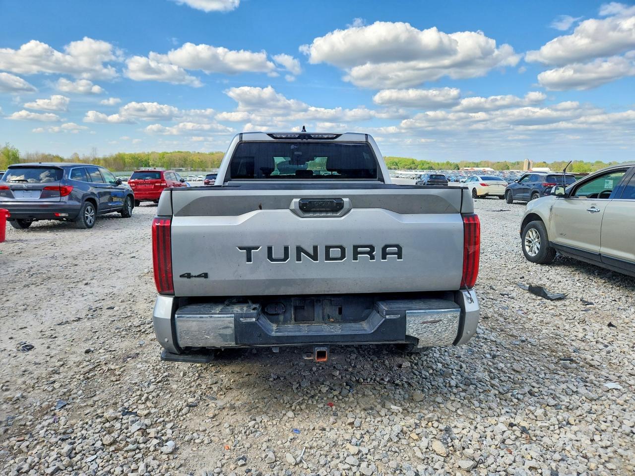 2023 TOYOTA TUNDRA