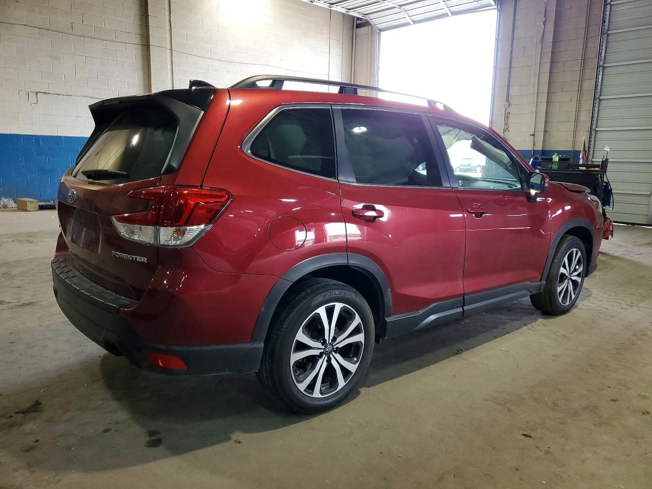 2024 SUBARU FORESTER