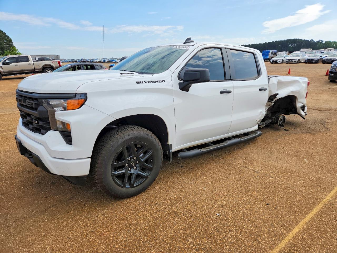 2026 CHEVROLET SILVERADO