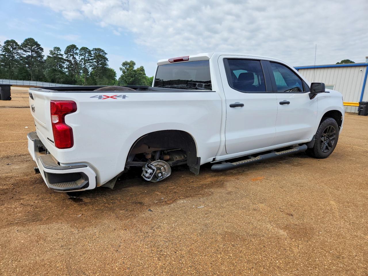 2026 CHEVROLET SILVERADO