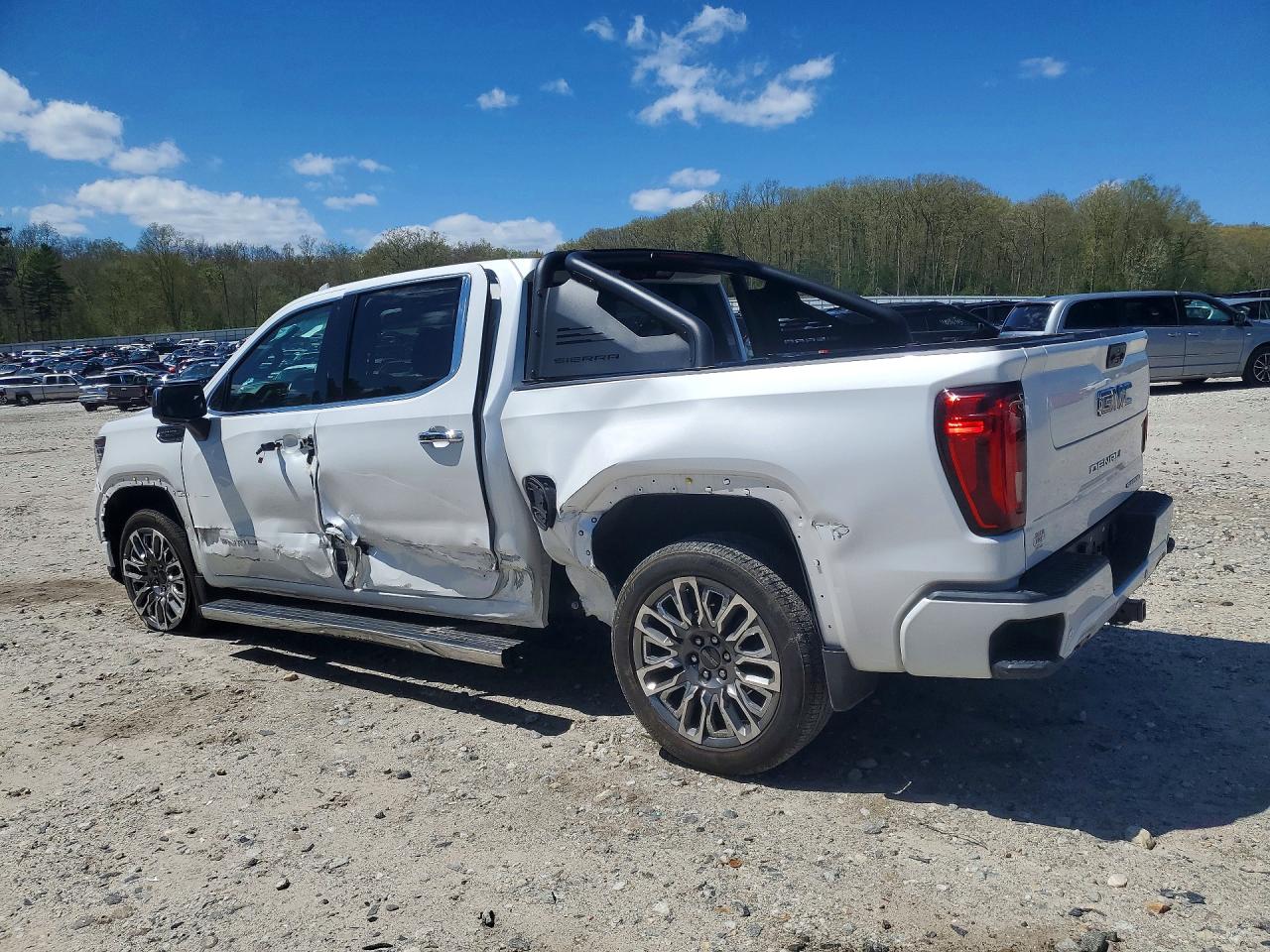 2023 GMC SIERRA