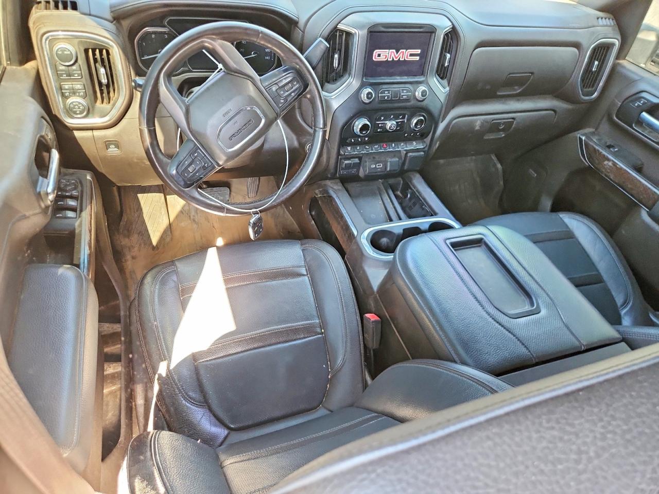 2021 GMC SIERRA