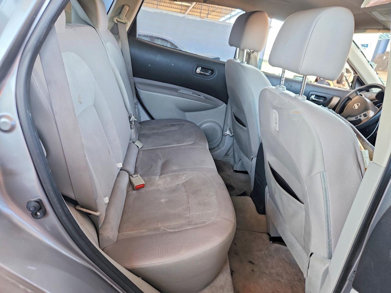 2011 NISSAN ROGUE