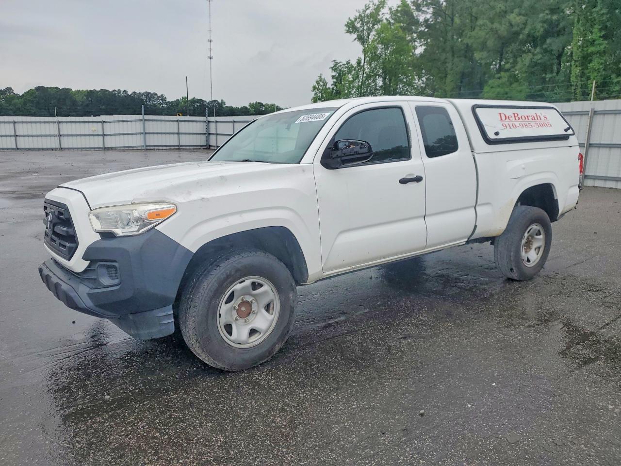 2017 TOYOTA TACOMA