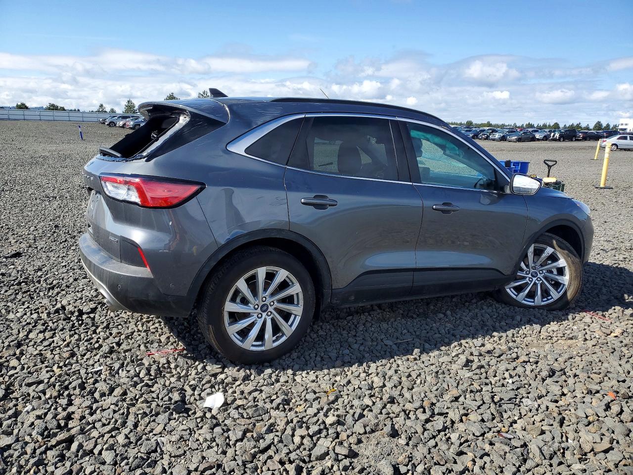 2022 FORD ESCAPE